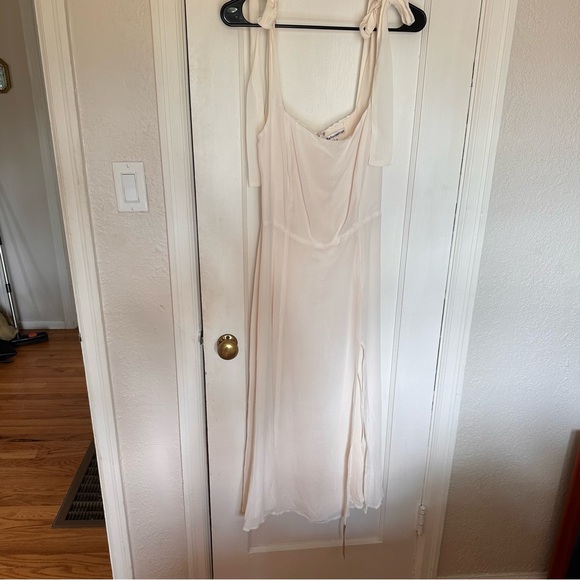 NWT reformation twilight dress in ivory - Picture 7 of 9